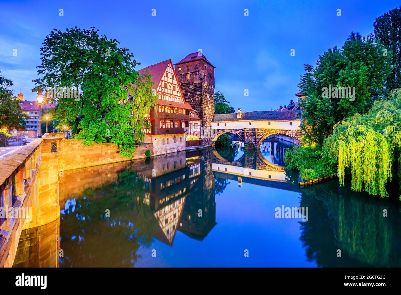 Nürnberg, Deutschland. Das Weinstadel am Ufer der Pegnitz. Stockfoto