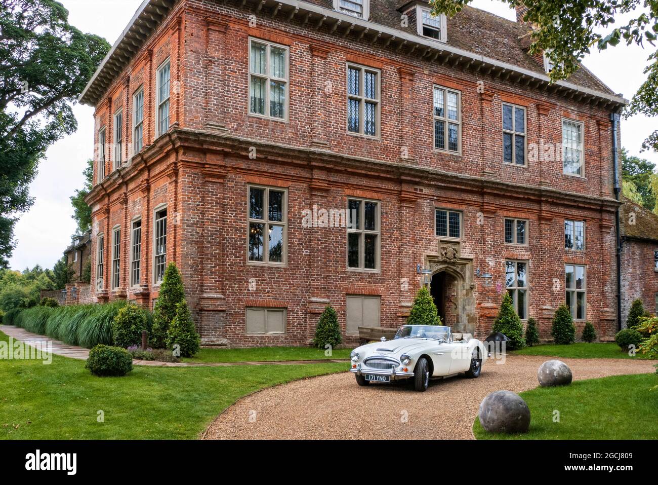 1965 Austin Healey 3000 geparkt am Schwein bei Bridge Kent UK Stockfoto