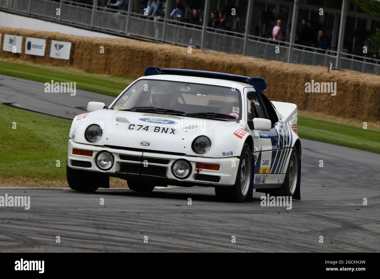 Terry Maynard, Ford RS200, Ultimate Rally Cars, die Maestros - Motorsport's Great All-Rounders, Goodwood Festival of Speed, Goodwood House, Chichester Stockfoto