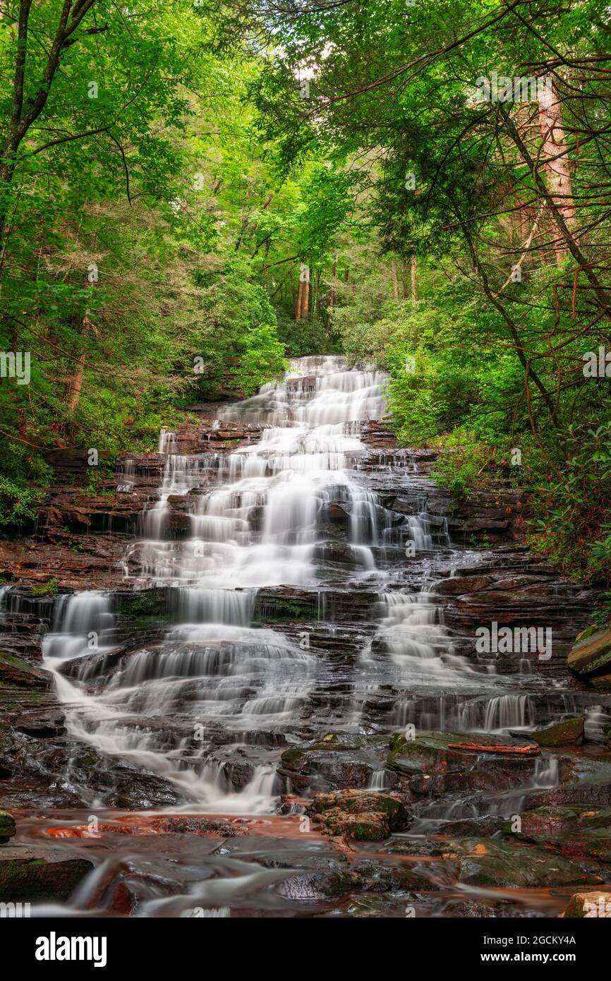 Minnehaha Falls, Rabun County, Georgia on Falls Creek. Stockfoto