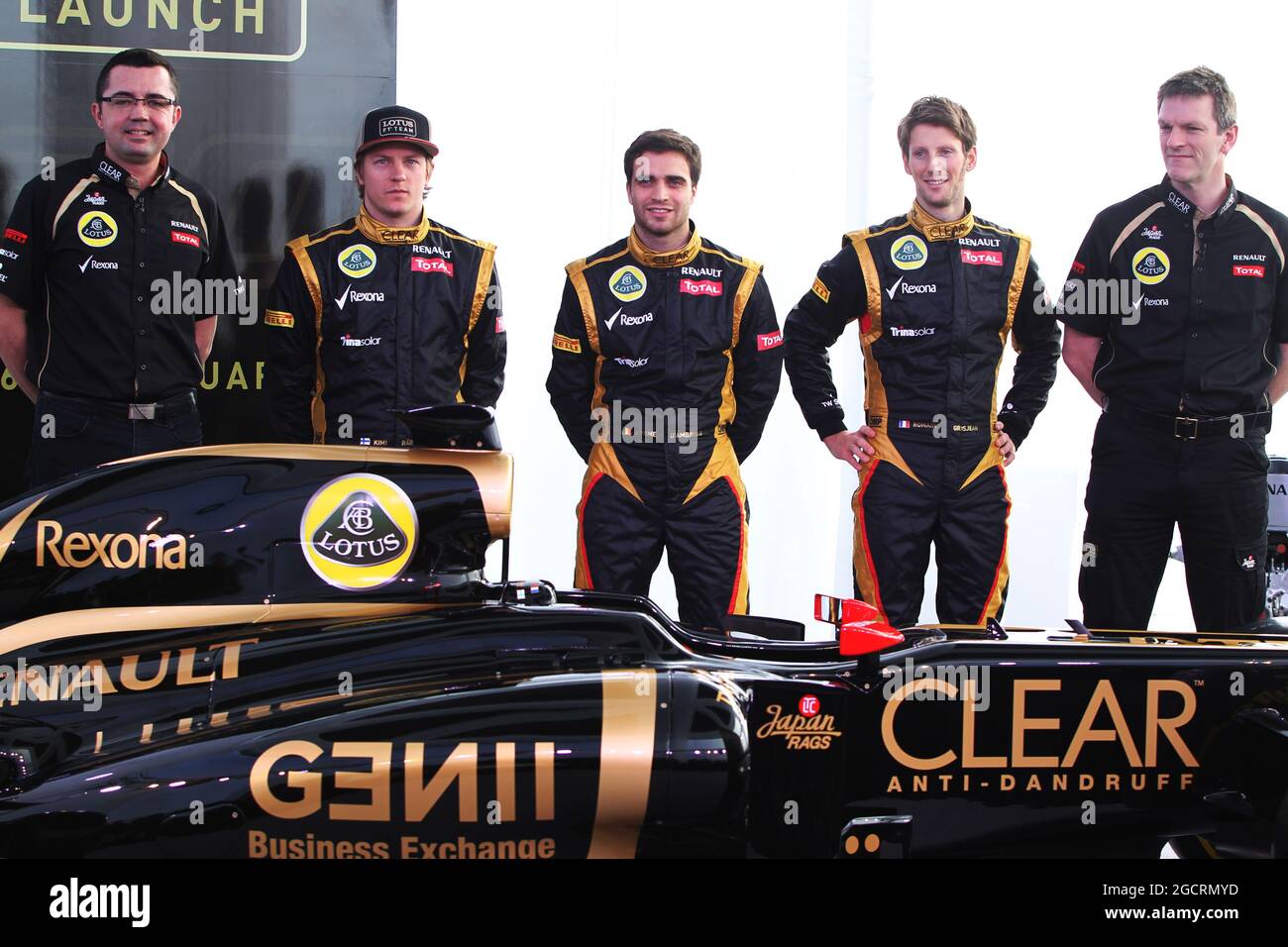 James Allison (GBR), Kimi Räikkönen (FIN) Lotus F1 Team, Romain Grojean (FRA) Lotus F1 Team, Jerome d'Ambrosio (Bel) Lotus F1 Team und Eric Boullier (FRA) Lotus Renault GP Teamchef. Lotus E20 Launch, Jerez, Spanien. 6. Februar 2012. Stockfoto