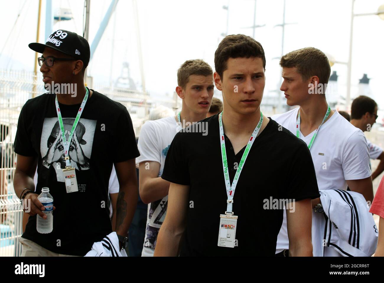 Die deutsche Fußballnationalmannschaft besucht das F1-Fahrerlager. Großer Preis von Monaco, Sonntag, 27. Mai 2012. Monte Carlo, Monaco. Stockfoto