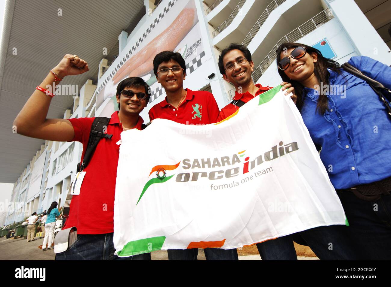 Sahara Force India F1 Team Fans. Großer Preis von Indien, Sonntag, 28. Oktober 2012. Greater Noida, Neu-Delhi, Indien. Stockfoto