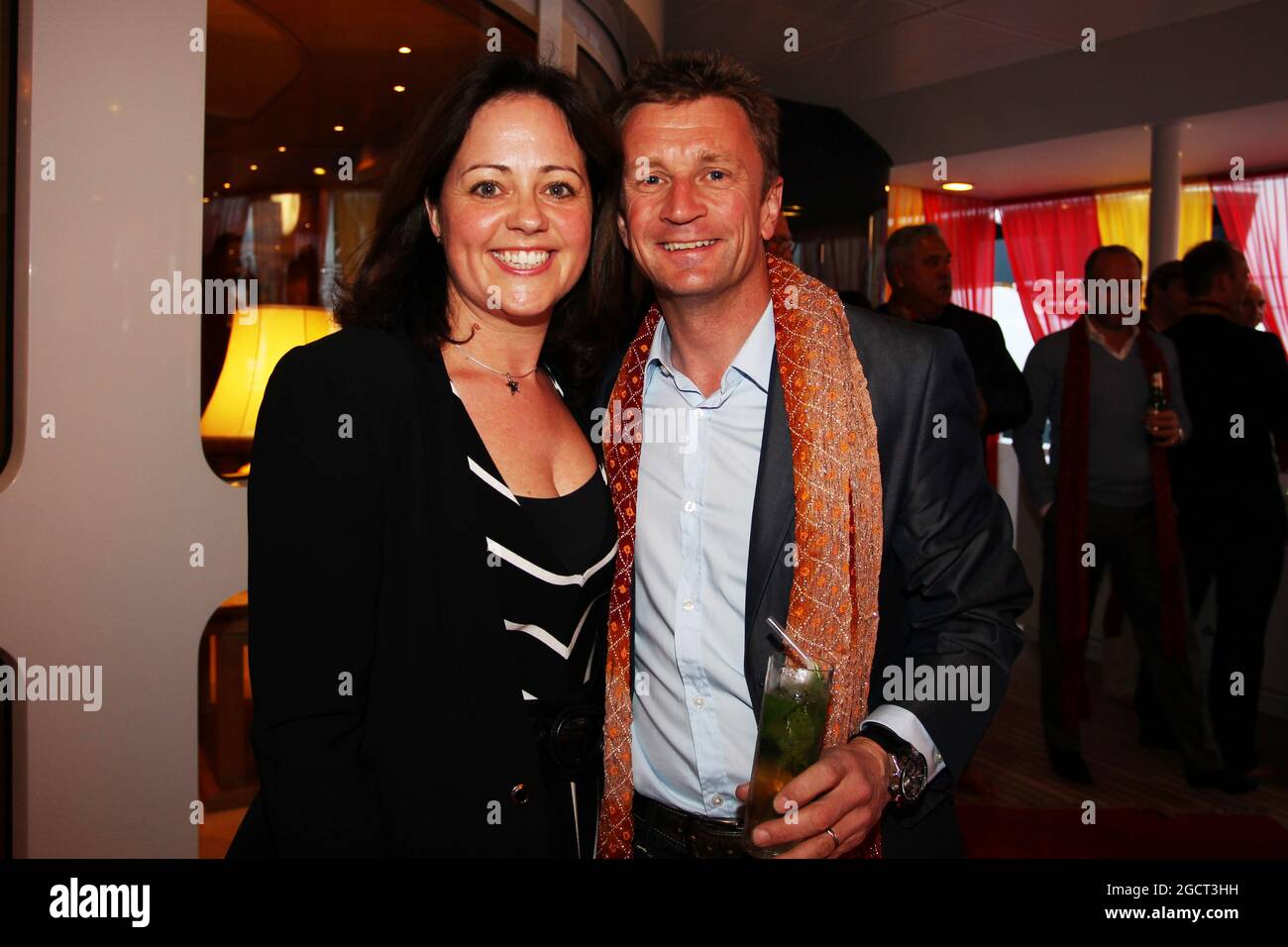 Allan McNish (GBR) mit seiner Frau Kelly McNish (GBR) bei der Signature F1 Monaco Party. Großer Preis von Monaco, Signature F1 Monaco Party, Donnerstag 23. - Freitag 24. Mai 2013. Monte Carlo, Monaco. Stockfoto