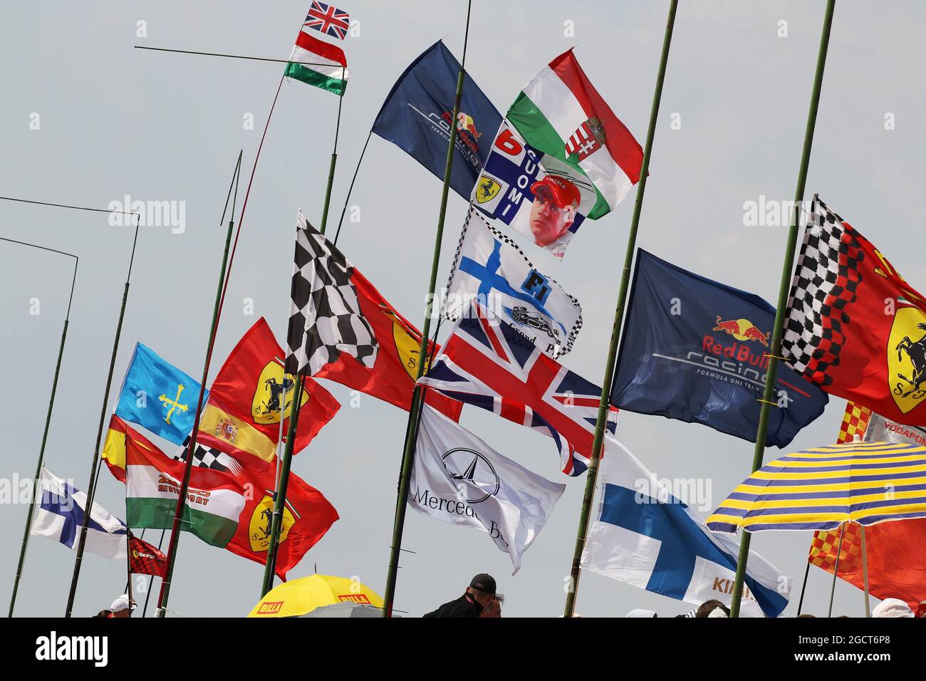 Ventilatoren und Flaggen. Großer Preis von Ungarn, Samstag, 27. Juli 2013. Budapest, Ungarn. Stockfoto