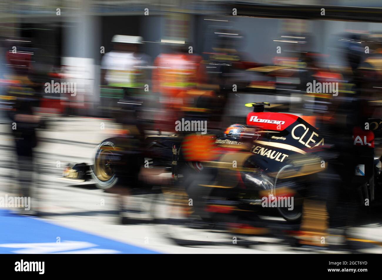 Romain Grosjean (FRA) Lotus F1 E21 macht einen Boxenstopp. Großer Preis von Ungarn, Sonntag, 28. Juli 2013. Budapest, Ungarn. Stockfoto