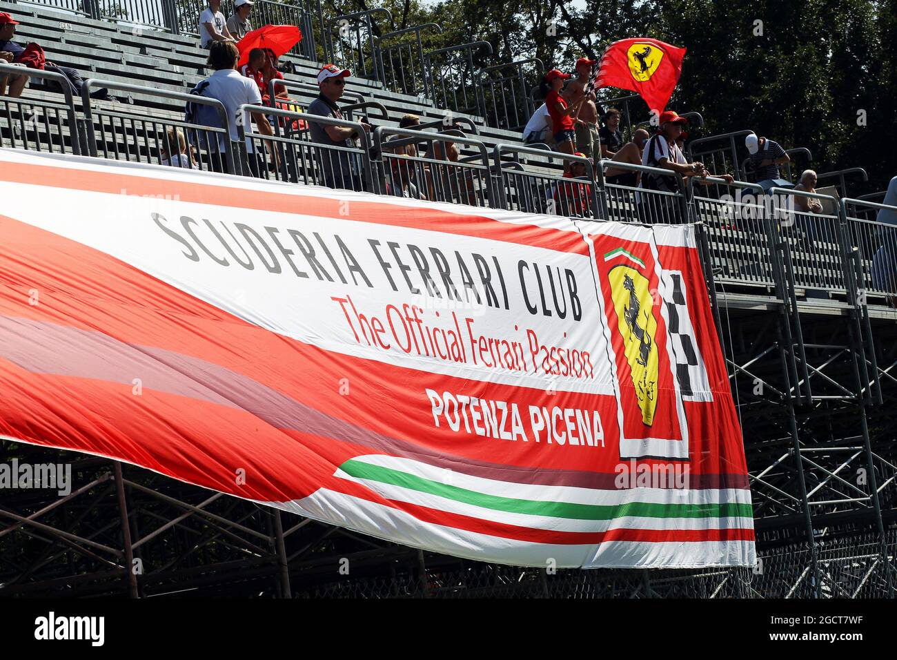Ferrari-Banner in den Tribünen. Großer Preis von Italien, Freitag, 6. September 2013. Monza Italien. Stockfoto