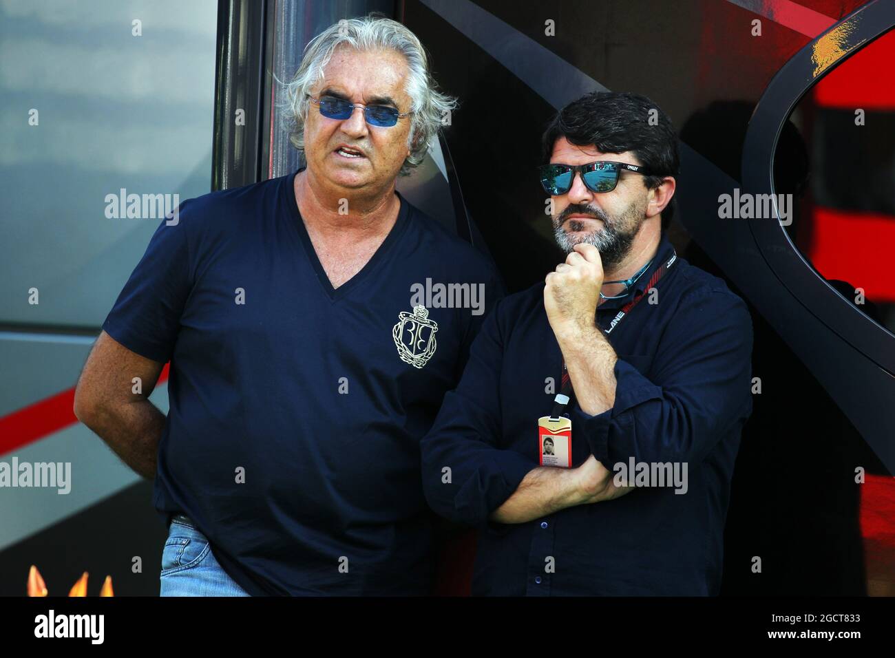 (L bis R): Flavio Briatore (ITA) mit Luis Garcia Abad (ESP) Driver Manager von Fernando Alonso (ESP) Ferrari. Großer Preis von Italien, Samstag, 7. September 2013. Monza Italien. Stockfoto