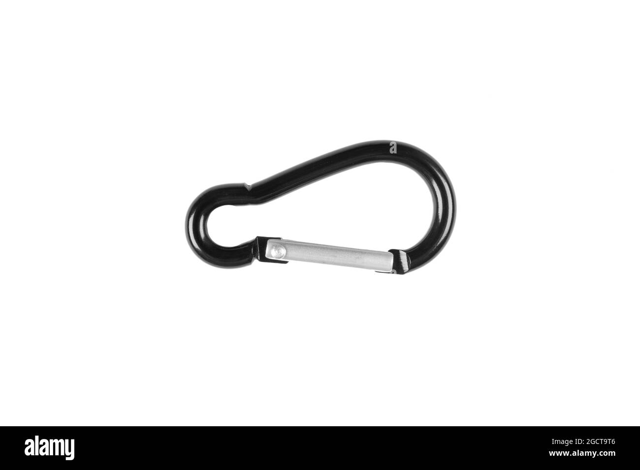 Makroaufnahme Metallkarabiner auf einer Schraube isoliert auf weißem Hintergrund. Sicherheitskarabiner aus Edelstahl isoliert mit Clipping Path. Stockfoto