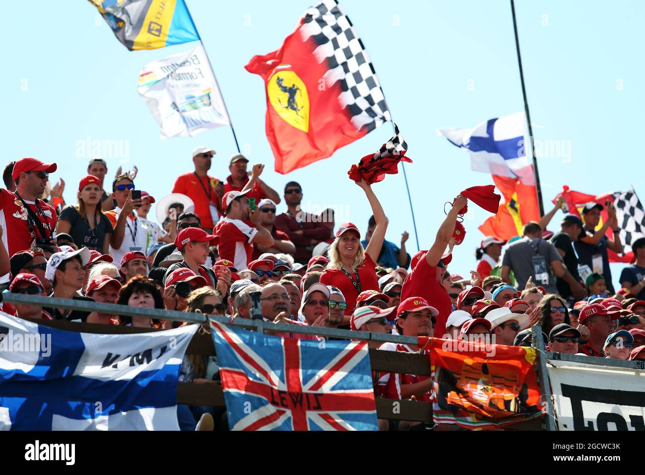 Ventilatoren und Flaggen. Großer Preis von Ungarn, Sonntag, 26. Juli 2015. Budapest, Ungarn. Stockfoto