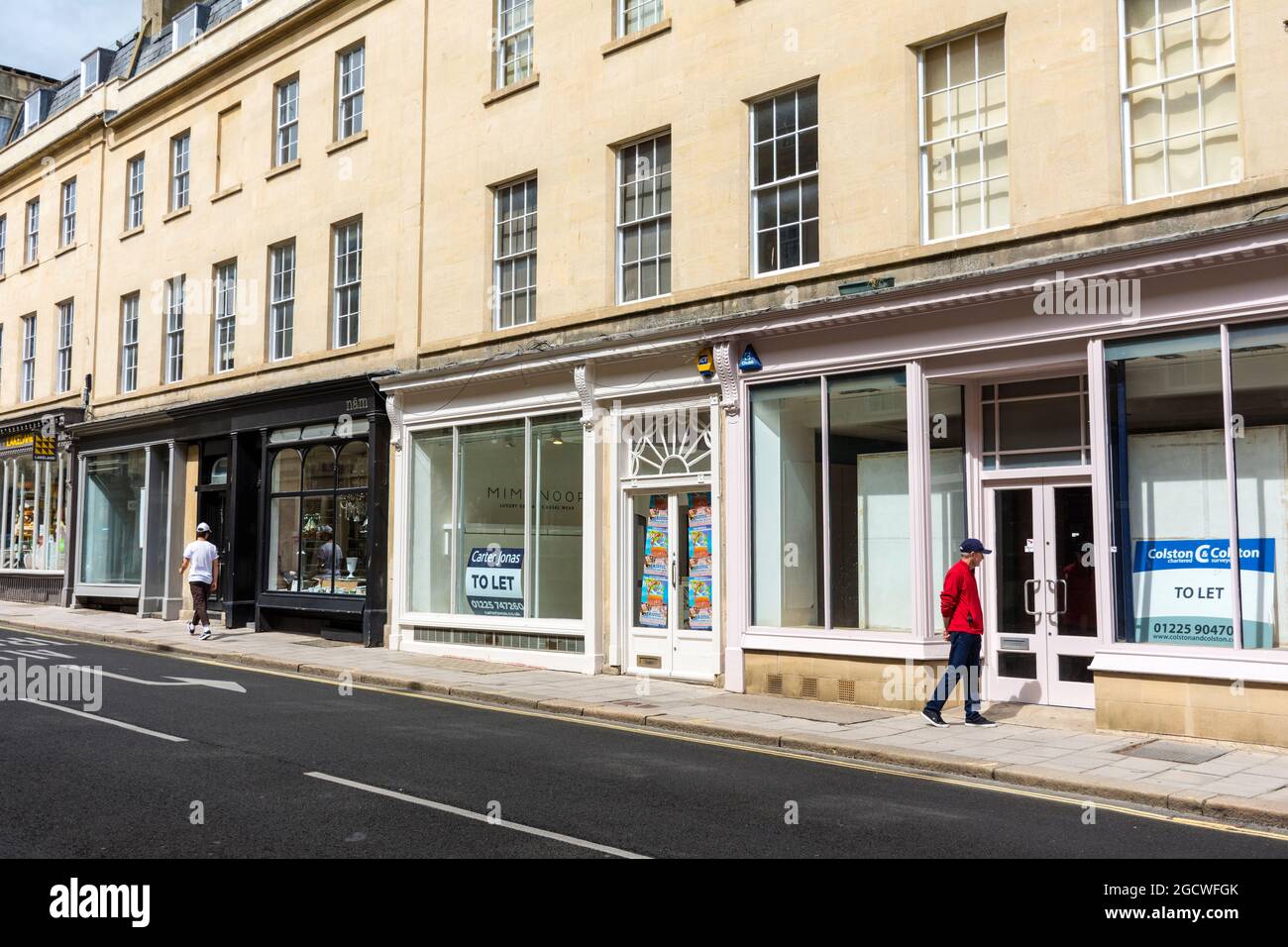 New Bond Street, Bath Spa, Somerset, England, Großbritannien. Einzelhandelseinheit oder Shop to Let. Stockfoto