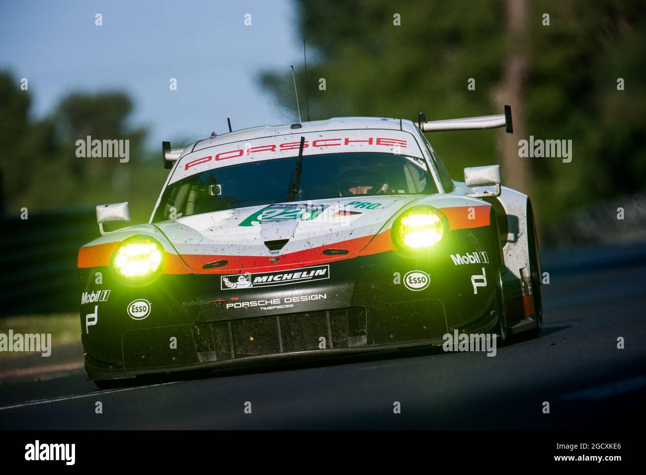Michael Christensen (DEN) / Kevin Estre (FRA) / Dirk Werner (GER) #92 Porsche GT Team, Porsche 911 RSR. FIA-Langstrecken-Weltmeisterschaft, 24 Stunden von Le Mans - Rennen, Samstag, 17. Juni 2017. Le Mans, Frankreich. Stockfoto