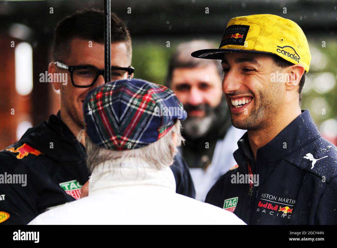 Daniel Ricciardo (AUS) Red Bull Racing mit Jackie Stewart (GBR). Großer Preis von Australien, Samstag, 24. März 2018. Albert Park, Melbourne, Australien. Stockfoto