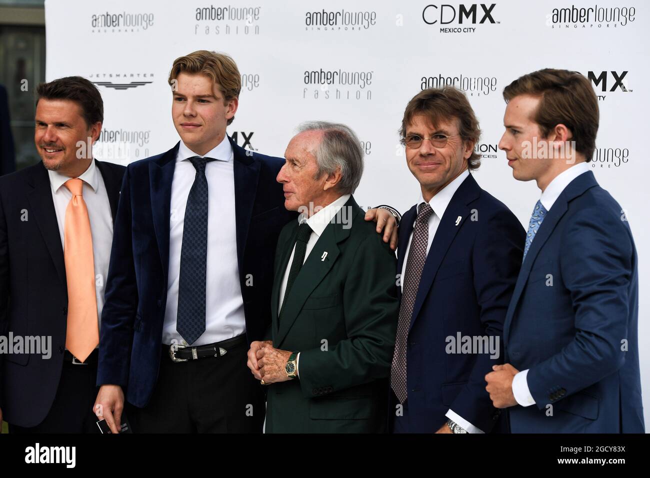 Jackie Stewart (GBR) mit den Söhnen Mark und Paul Stewart bei der Amber Lounge Fashion Show. Großer Preis von Monaco, Freitag, 25. Mai 2018. Monte Carlo, Monaco. Stockfoto