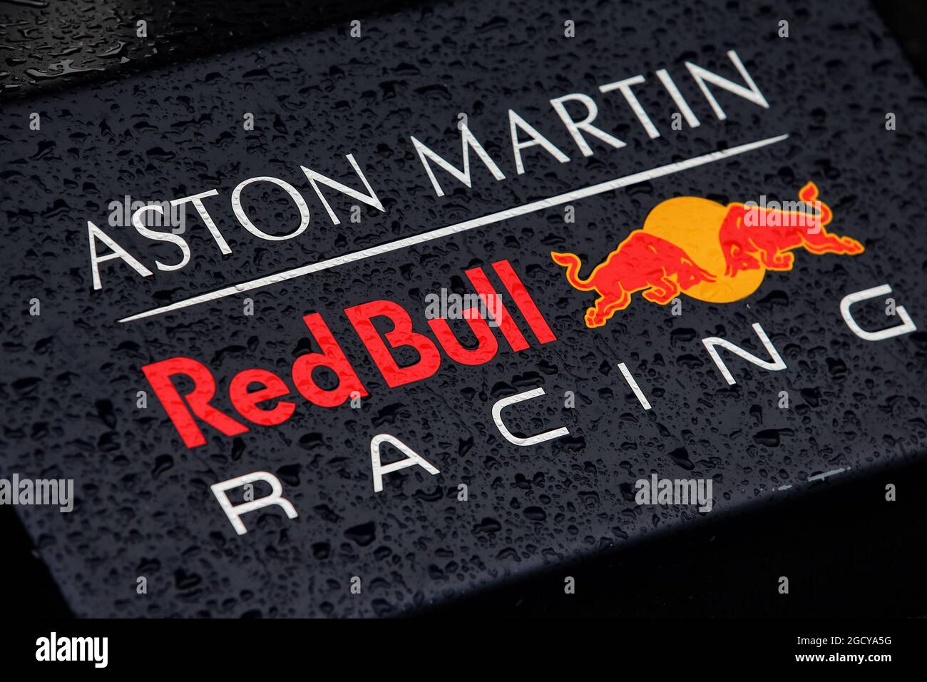 Red Bull Racing-Logo. Großer Preis von Frankreich, Samstag, 23. Juni 2018. Paul Ricard, Frankreich. Stockfoto