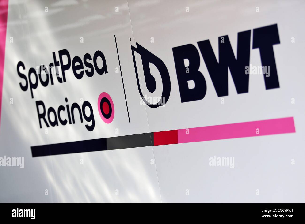 Racing Point F1 Team-Logo. Formula One Testing, Tag 2, Mittwoch, 27. Februar 2019. Barcelona, Spanien. Stockfoto