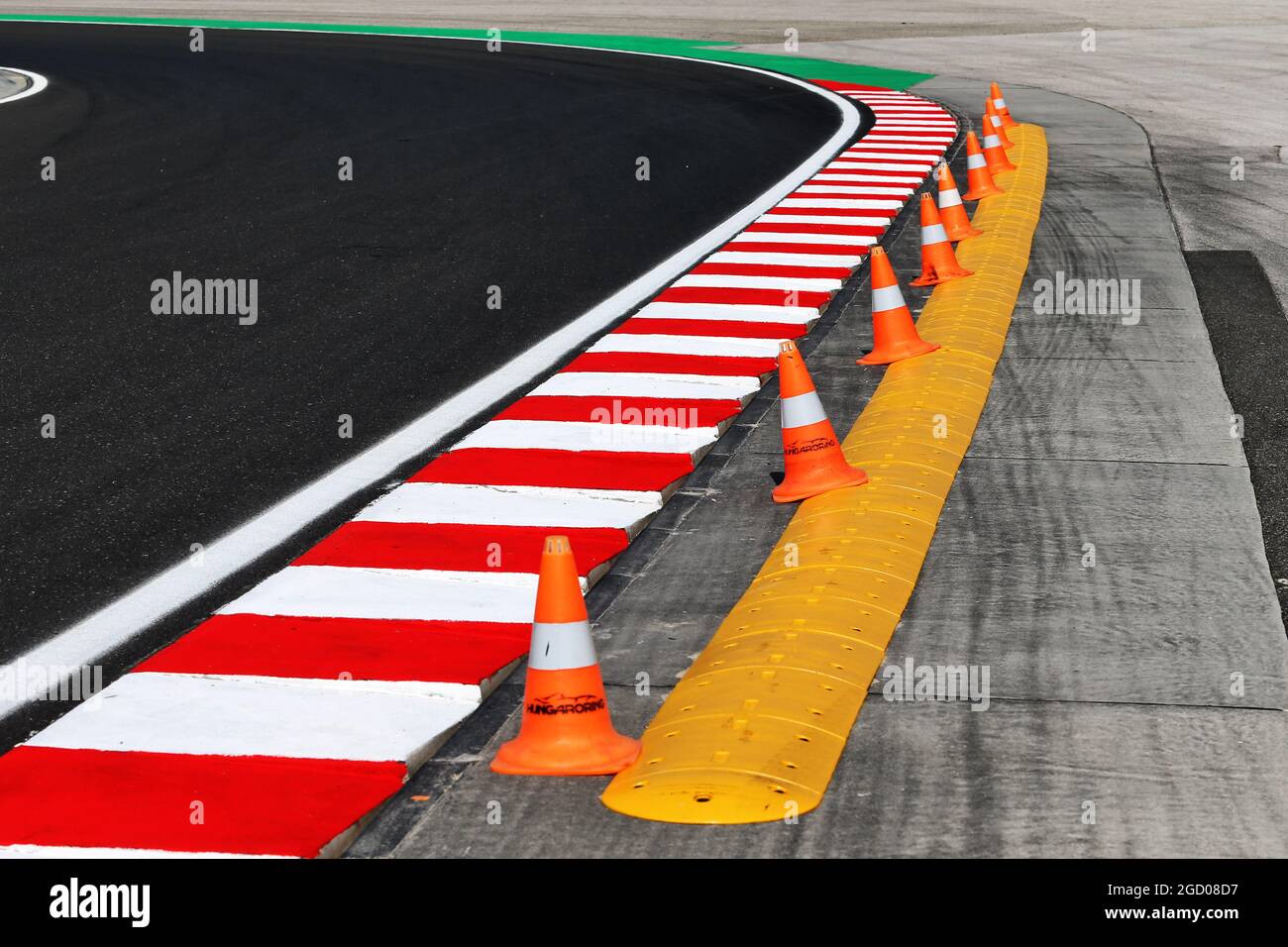 Atmosphäre im Schaltkreis – Details zur Bordsteinkante. Großer Preis von Ungarn, Donnerstag, 1. August 2019. Budapest, Ungarn. Stockfoto