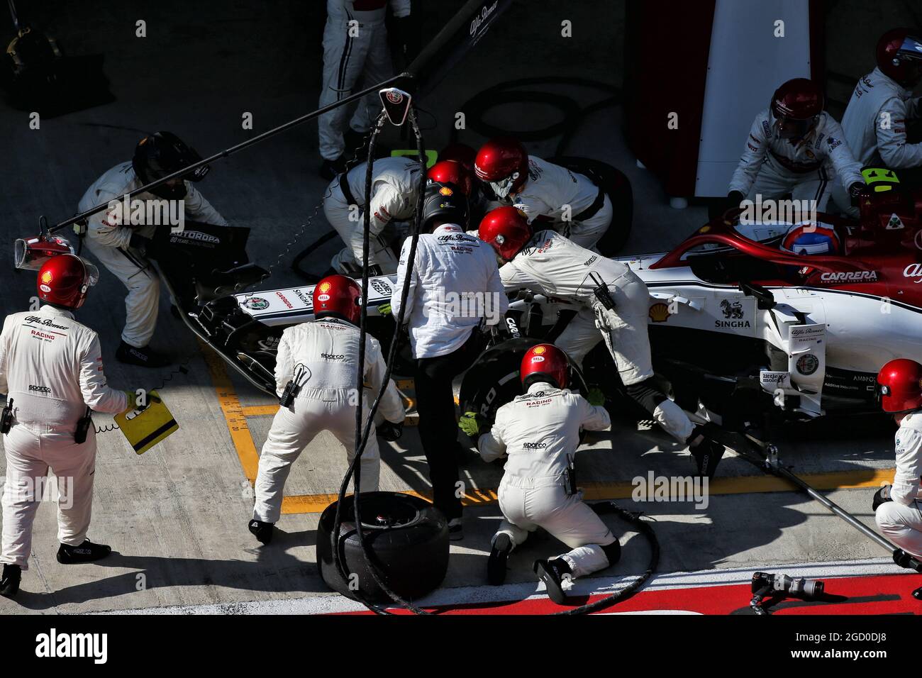 Antonio Giovinazzi (ITA) Alfa Romeo Racing C38 macht einen Boxenstopp. Großer Preis von Russland, Sonntag, 29. September 2019. Sotschi Autodrom, Sotschi, Russland. Stockfoto