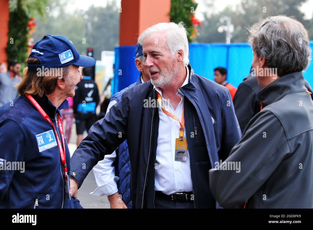 (L bis R): Emerson Fittipaldi (BH) mit Danny Sullivan (USA). Großer Preis von Mexiko, Freitag, 25. Oktober 2019. Mexiko-Stadt, Mexiko. Stockfoto