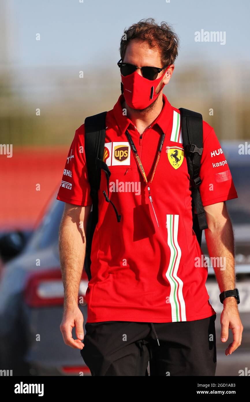 Sebastian Vettel (GER) Ferrari. Sakhir Grand Prix, Freitag, 4. Dezember 2020. Sakhir, Bahrain. Stockfoto