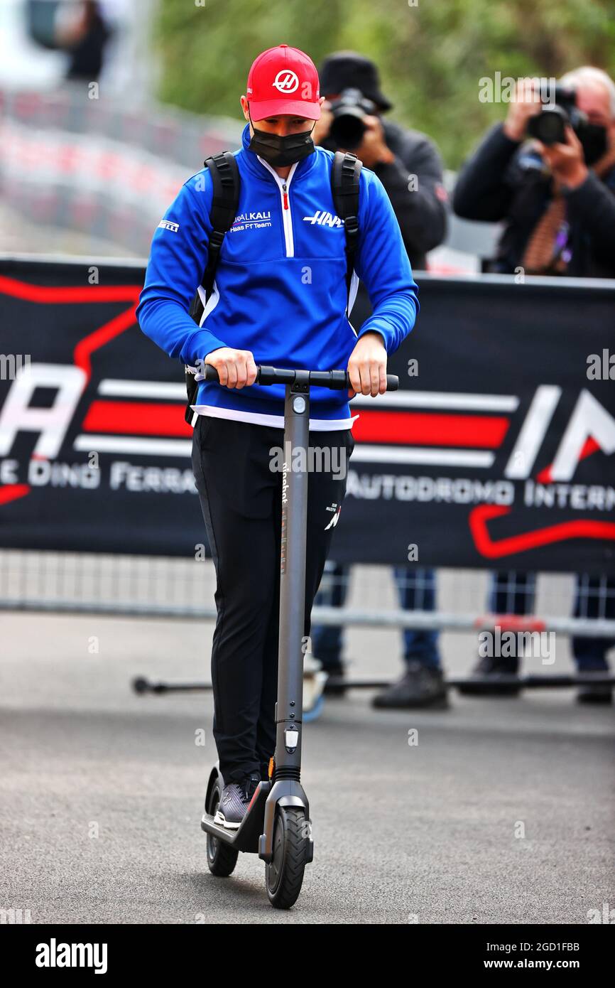 Nikita Mazepin (RUS) Haas F1 Team. Großer Preis der Emilia Romagna, Samstag, 17. April 2021. Imola, Italien. Stockfoto