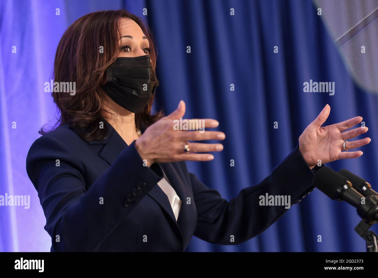 Die Vizepräsidentin der Vereinigten Staaten, Kamala Harris, spricht am Dienstag, den 10. August 20010, im Brentwood Health Center von Unity Health Care in Washington, DC über die Bezahlbarkeit der Gesundheitsversorgung.Quelle: Oliver Contreras/Pool via CNP /MediaPunch Stockfoto