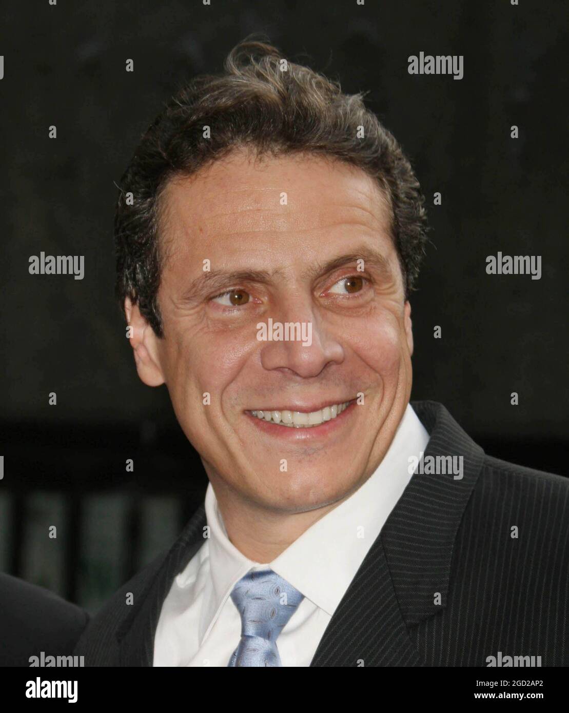 **DATEI FOTO** NY Gouverneur Andrew Cuomo tritt inmitten von Belästigungskandalen zurück. Andrew Cuomo 2007 Foto von John Barrett/PHOTOlink.net/MediaPunch Stockfoto