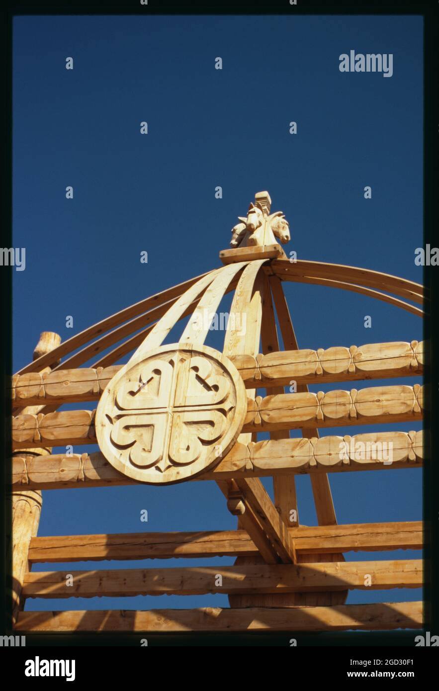 US-Chatyn-Festivalgelände, Haupttor (Detail), Bildhauer William Jakowlew, Jakutsk, Russland; 2002 Stockfoto
