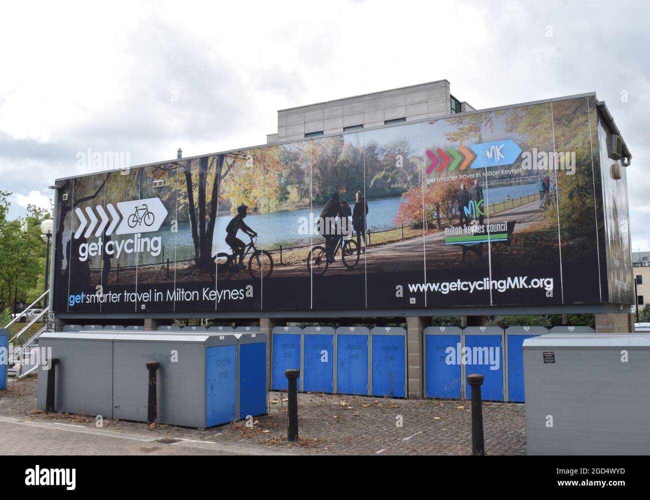 Wechseln Sie die Fahrradanlage in Central Milton Keynes. Stockfoto