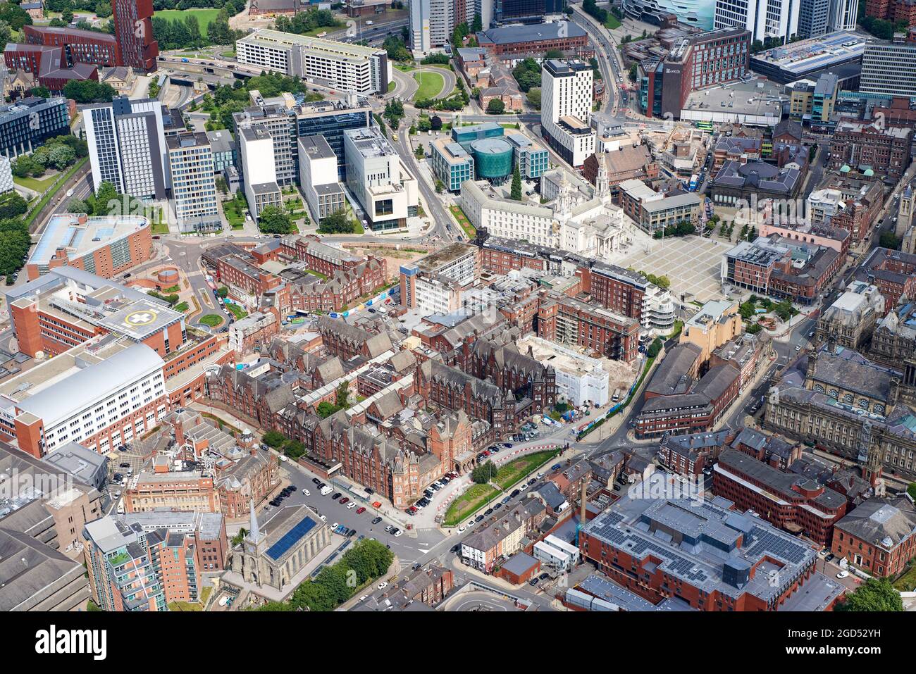 Eine Luftaufnahme von Leeds General Infirmary, West Yorkshire, Nordengland, Großbritannien Stockfoto