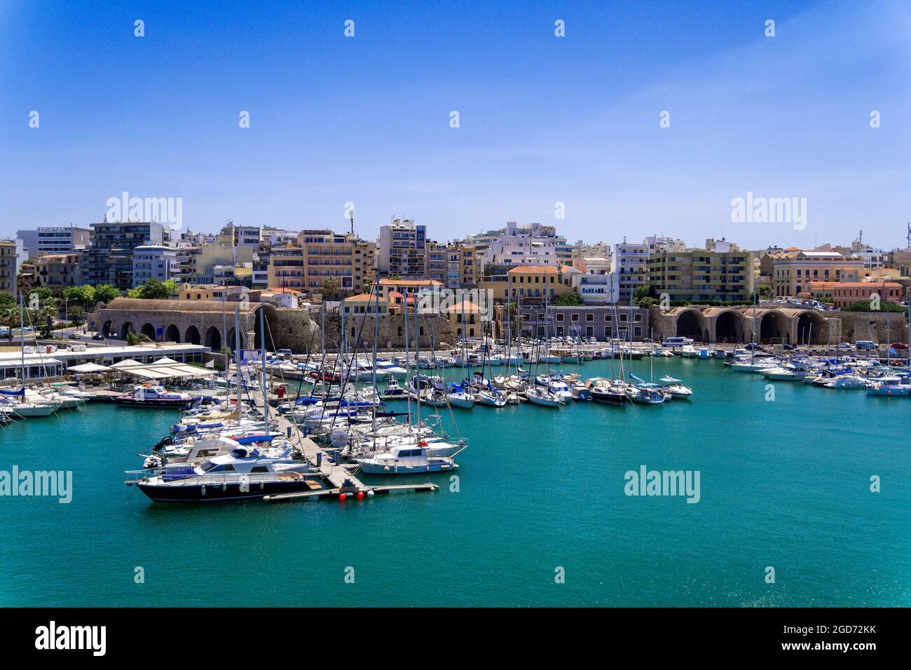 Der Hafen von Heraklion auf der Insel Kreta in Griechenland Stockfoto
