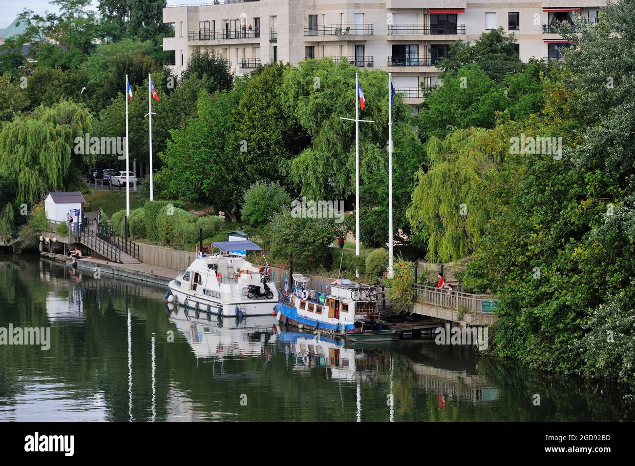 FRANKREICH, HAUTS-DE-SEINE (92) RUEIL-MALMAISON, DER HAFEN UND DIE UFER DER SEINE Stockfoto