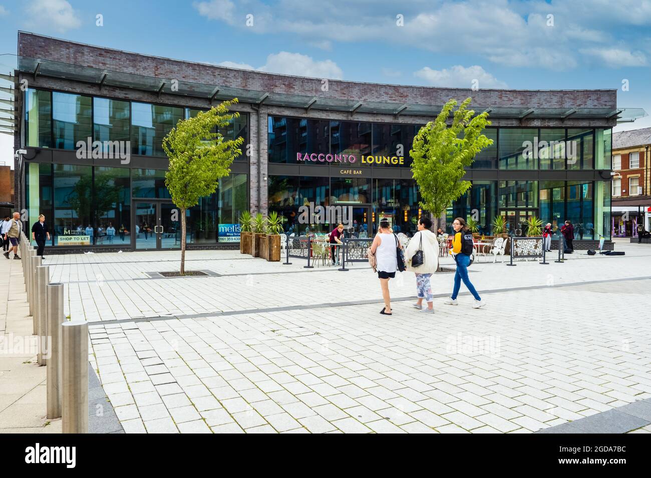 11.08.21 Bury, Greater Manchester, Großbritannien. Einkaufsmöglichkeiten und Restaurants im Zentrum von Bury im Großraum Manchester Stockfoto