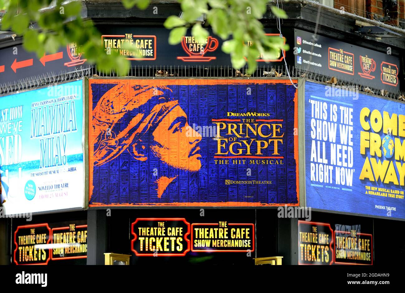 London, England, Großbritannien. Theater Cafe Ticketschalter - Theaterkarten und Show-Merchandise. 99 St Martin's Lane, Covent Garden Stockfoto