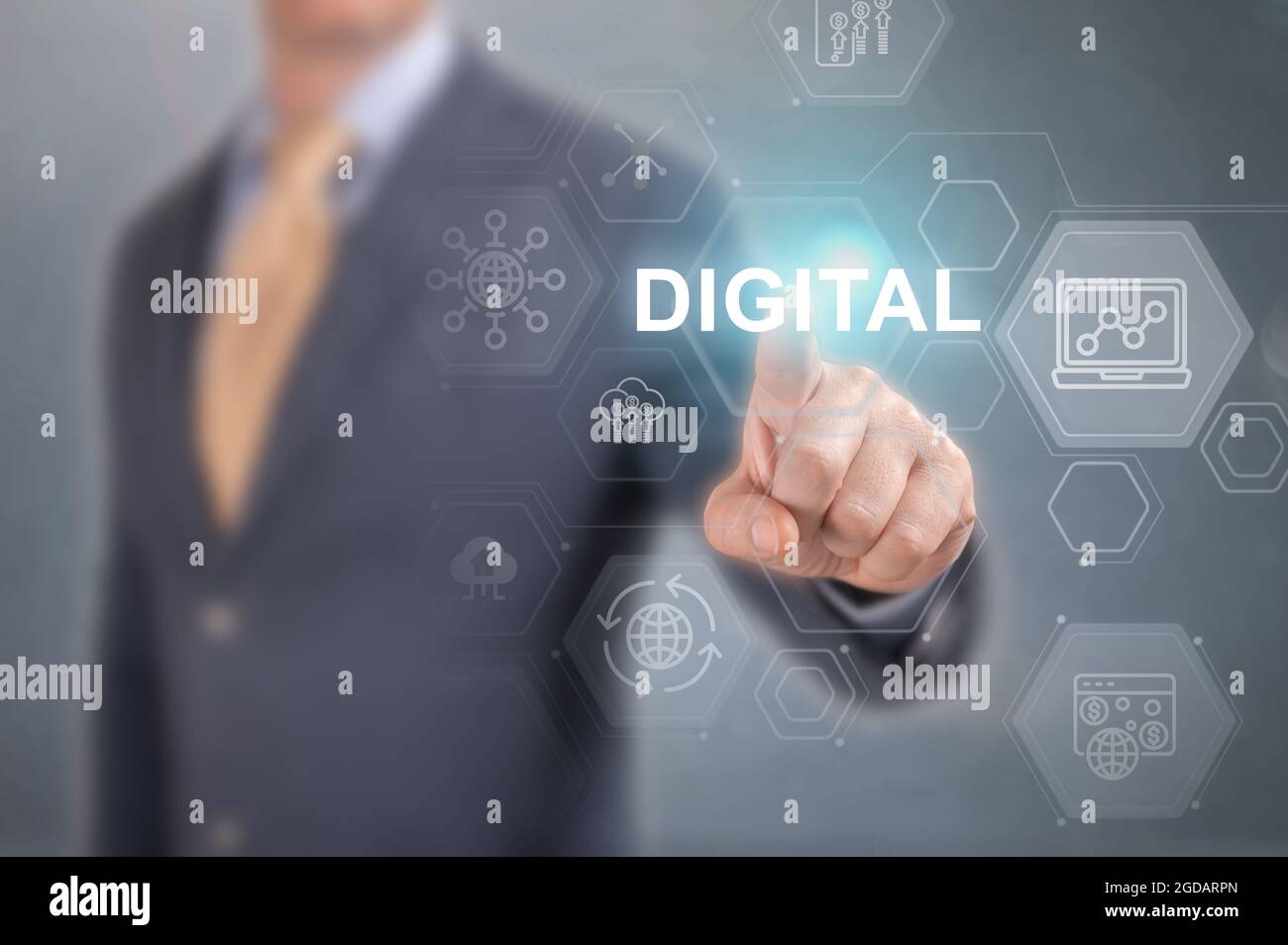 Digitale Transformation Technologiestrategie, Digitalisierung und Digitalisierung von Geschäftsprozessen Daten, optimieren und automatisieren Operationen, Kunden ser Stockfoto