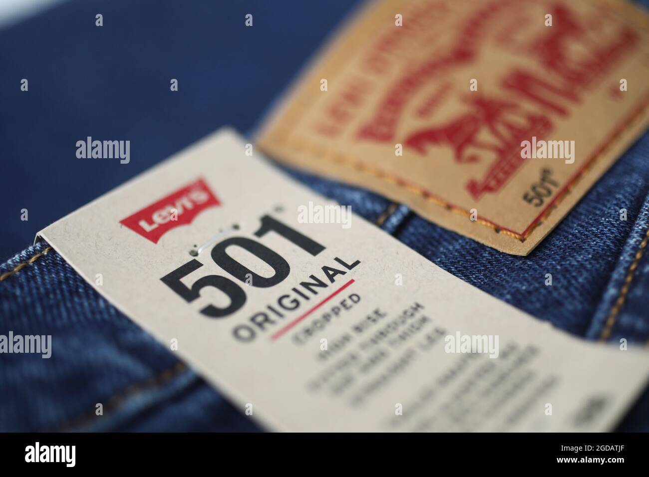Levis 501 jeans -Fotos und -Bildmaterial in hoher Auflösung – Alamy