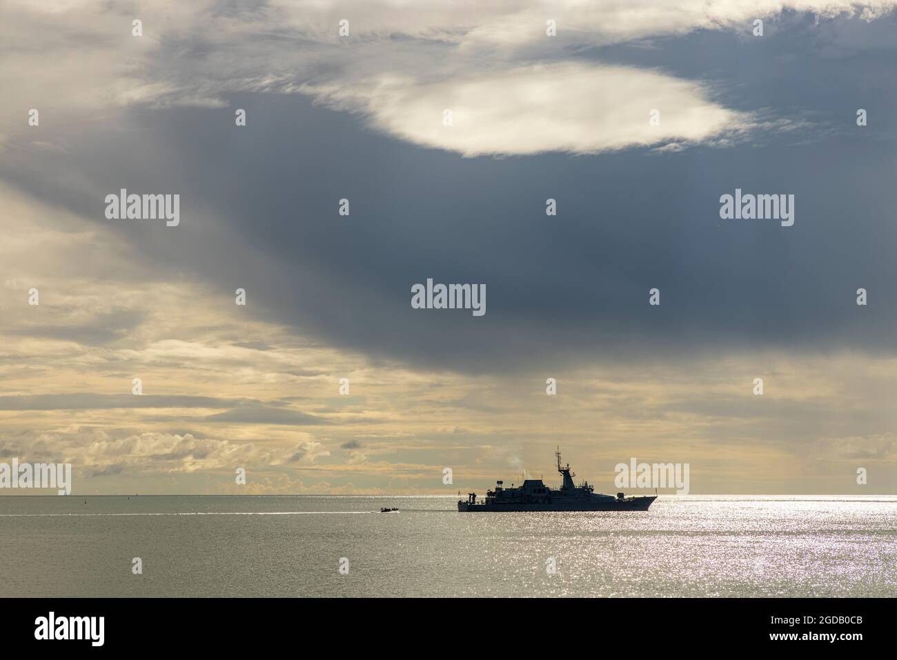 Irisches Navy-Kanonenboot vor Dun Laoighaire, County Dublin, Irland Stockfoto