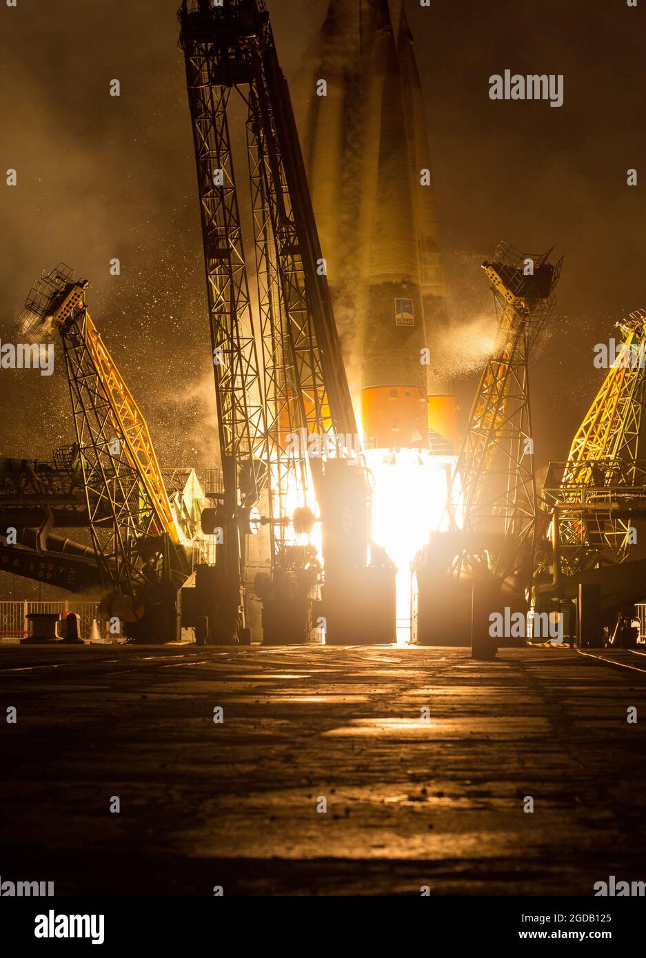Eine Sojus-Rakete hebt vom Kosmodrom Baikonur in Kasachstan ab Stockfoto