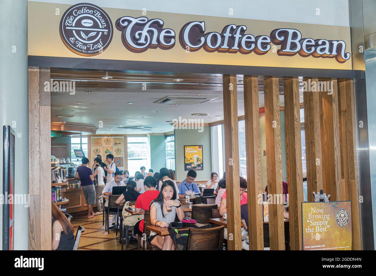 Singapore Bishan Place Junction 8 Mall Arkade, Vordereingang Asians The Coffee Bean Cafe innen, Stockfoto