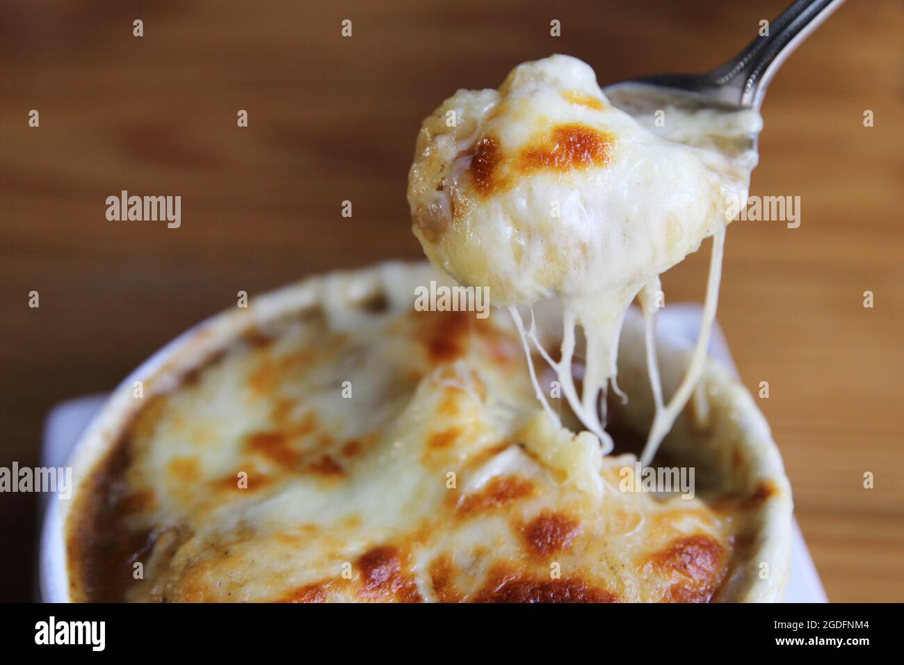 Cremige Kartoffelpüree mit Käse Stockfoto