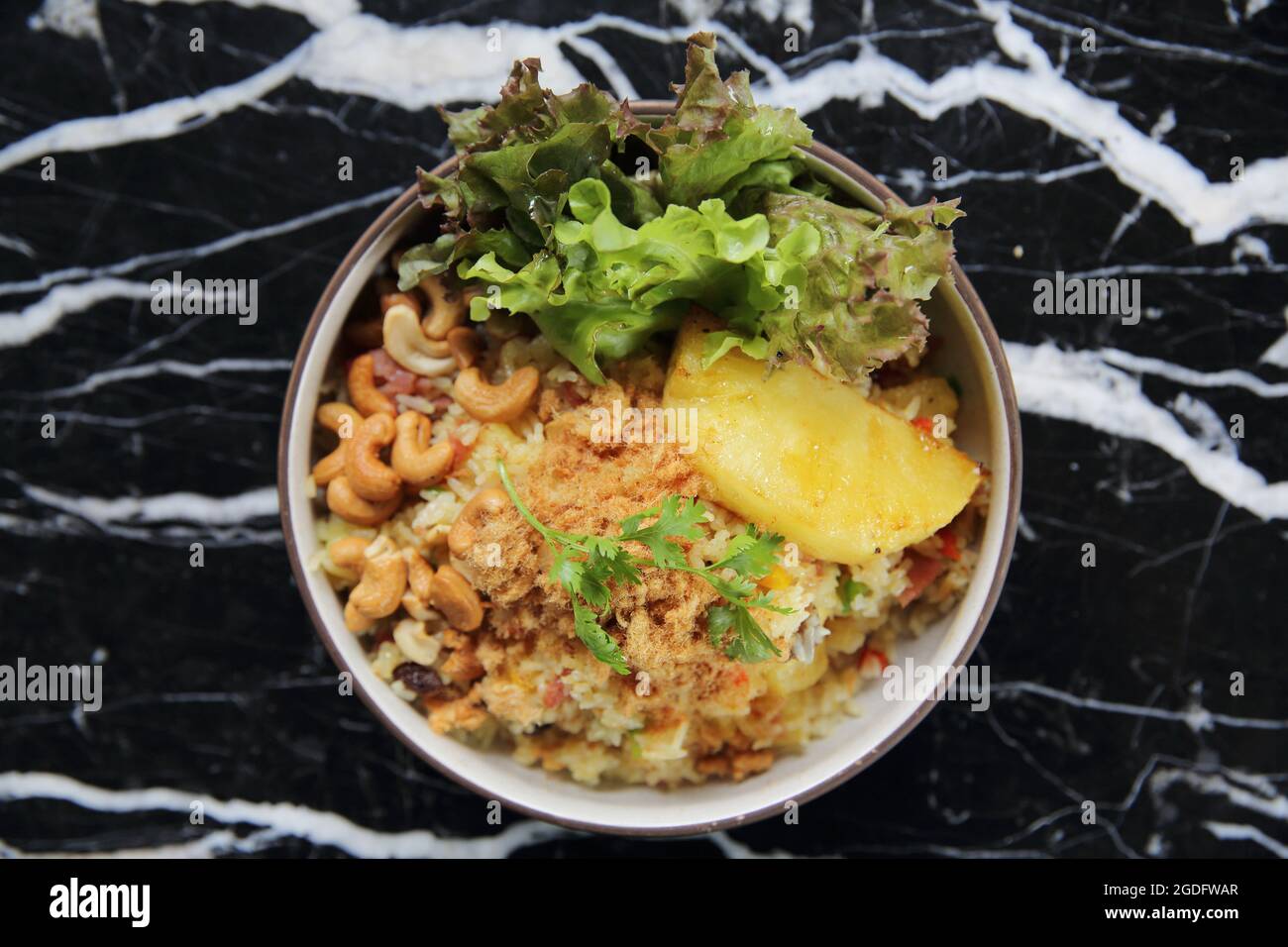 Ananas gebratener Reis Asiatische Küche Stockfoto