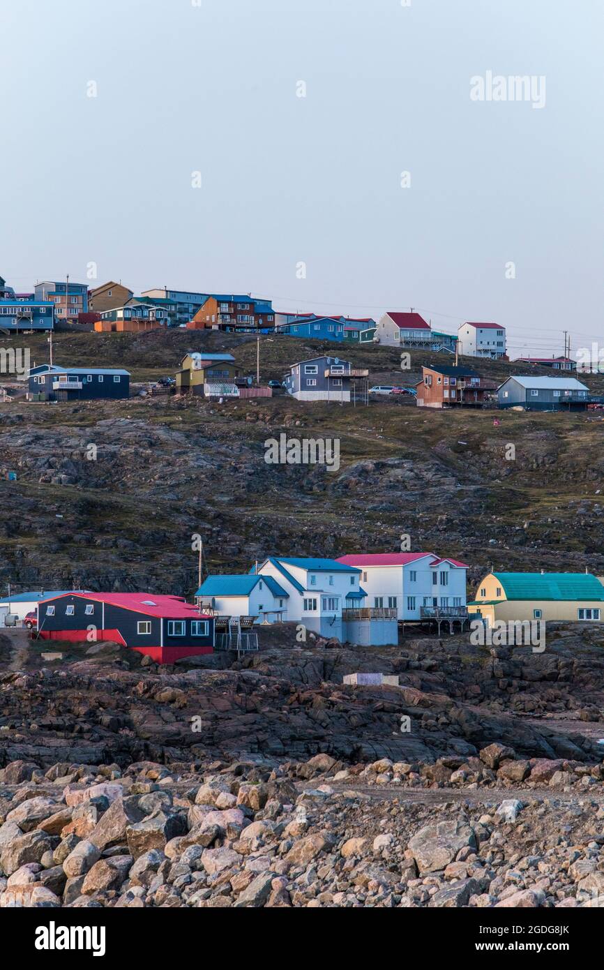 Häuserzeilen, Stadt iqaluit, Kanada. Stockfoto