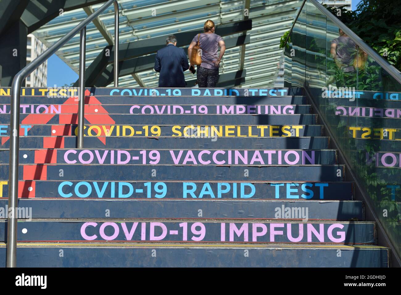 Wien, Österreich. Corona Test- und Impfstation im Austria Center in Wien Stockfoto