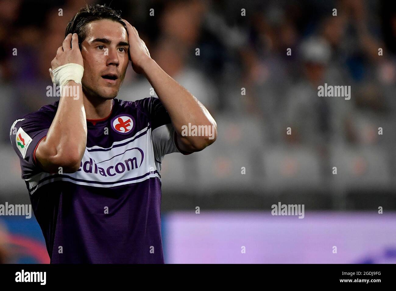 Firenzano Italien Januar 2016 Dusan Vlahovic Von Acf Fiorentina Reagiert Wahrend Des Fussballspiels Zwischen Acf Fiorentina Und Cosenza Calcio Im Artemio Franchi Stadion In Florenz Italien Am 13 August 2021 Foto Andrea Staccioli Insidefoto