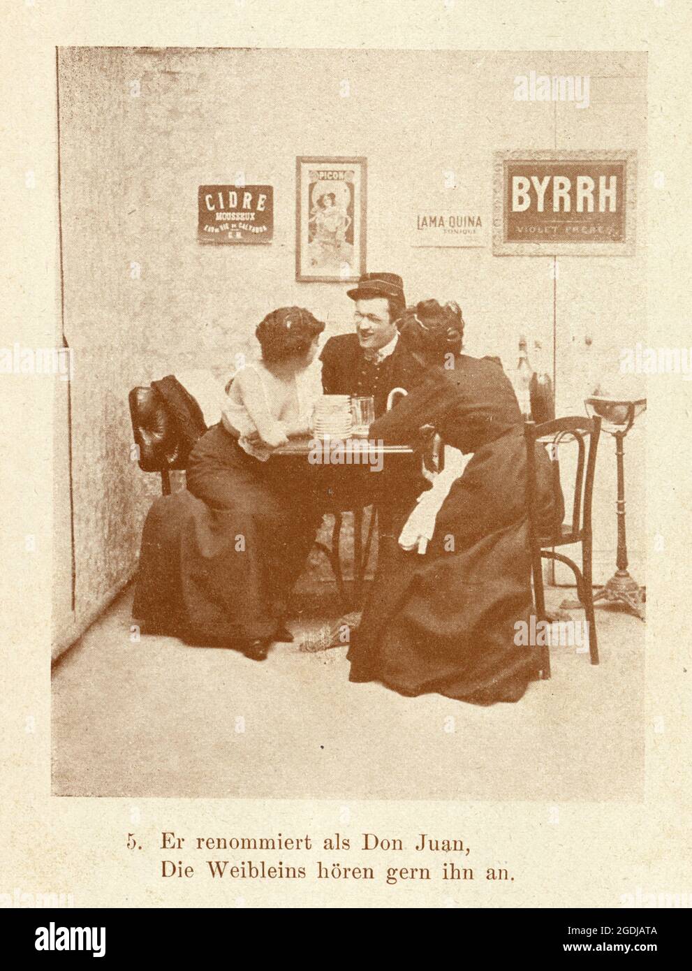 Vintage-Foto von im Quartier Latin, Paris, 1902, junger Mann trinkt mit zwei Frauen, Bar, Französisch Stockfoto