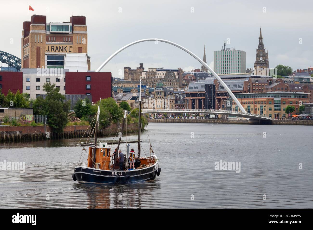 Boot auf dem Fluss Tyne, Newcastle Stockfoto