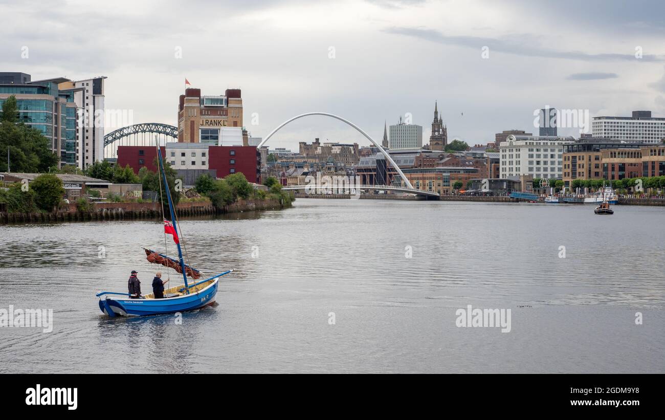 Boot auf dem Fluss Tyne, Newcastle Stockfoto