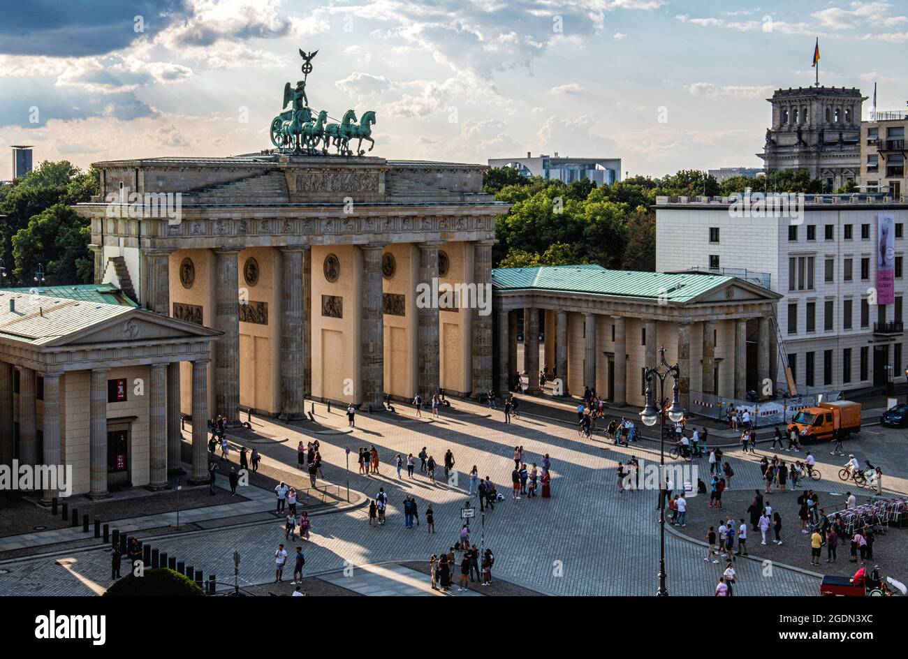 Berlin Brandenburger Tor, Brandenburger Tor - neoklassischer