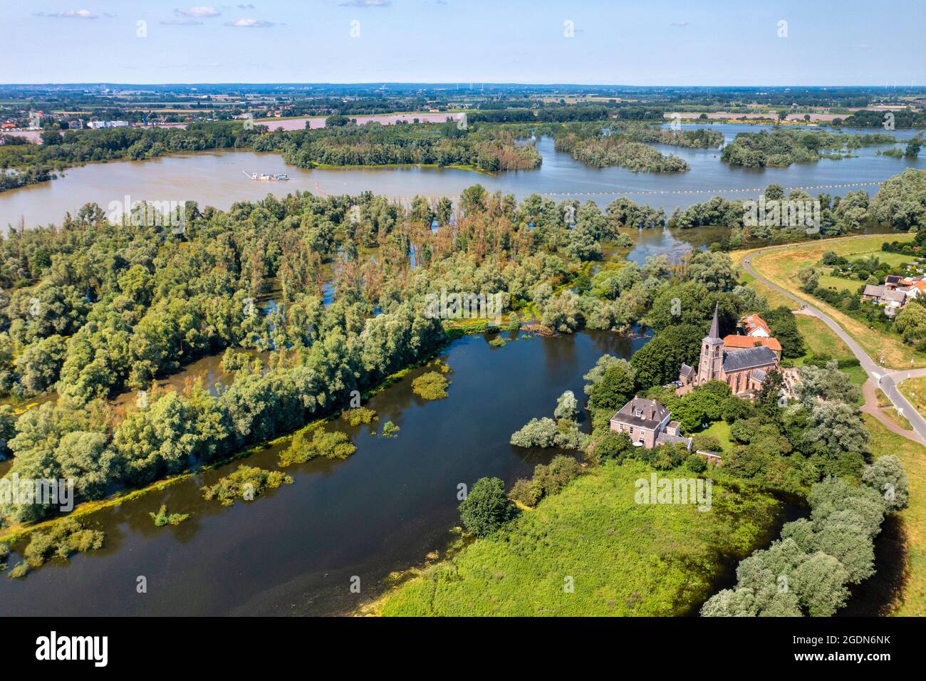 Niederlande, Kekerdom, Naturschutzgebiet Gelderse Poort. Bereich genannt Millinger Waard. Antenne. Stockfoto
