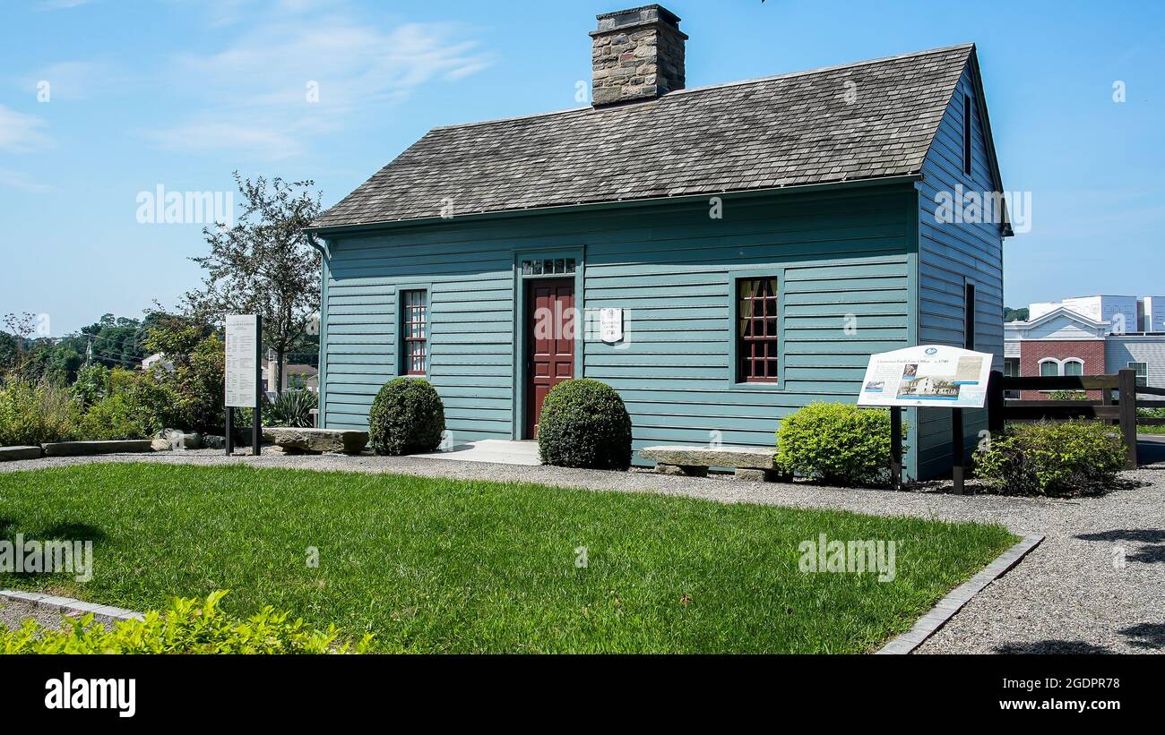 NORWALK, CONNECTICUT, USA - 14. AUGUST 2021: Governor Fitch Law Office c 1740 im historischen Park von Mill Hill Stockfoto